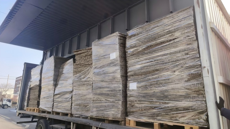 Yilida pakenditooted tegid oma esimese reisi Jaapanisse